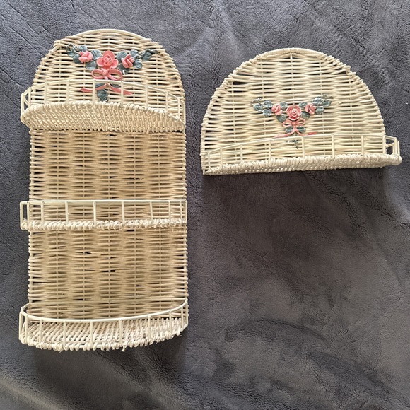 The Unbranded Brand Other - White Flower Cottage Core Rattan Wicker 3 Tier Wall Shelf And Single
